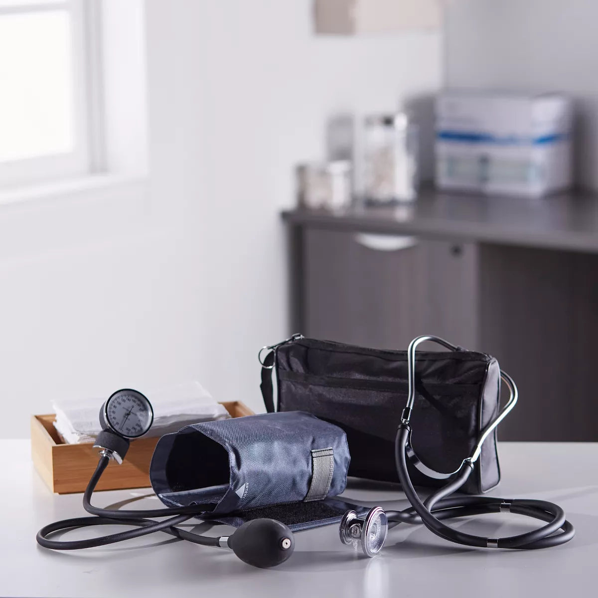 Mckesson Size 11 Reusable Blood Pressure Monitor and Stethoscope Set – Complete Diagnostic Kit for Adults